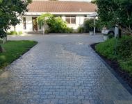 Paving driveways and entance
